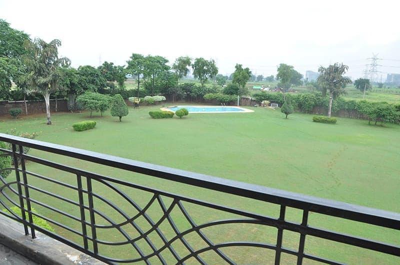 Jain Farms Hotel Gurgaon Exterior photo